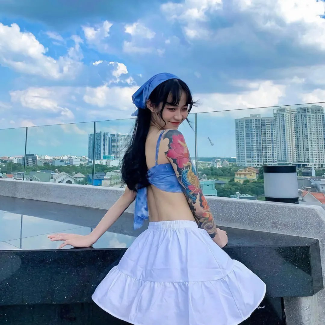 色欲花美男